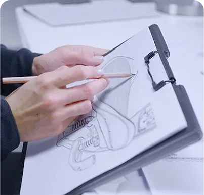 Croquis d’une chaise ergonomique sur un bloc-notes